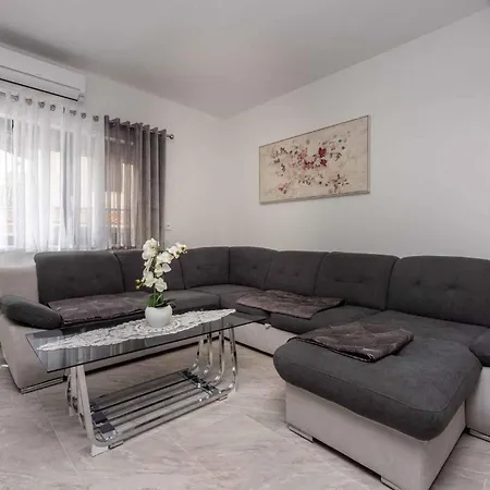 Hotel In - Insel Krk 45226 Malinska